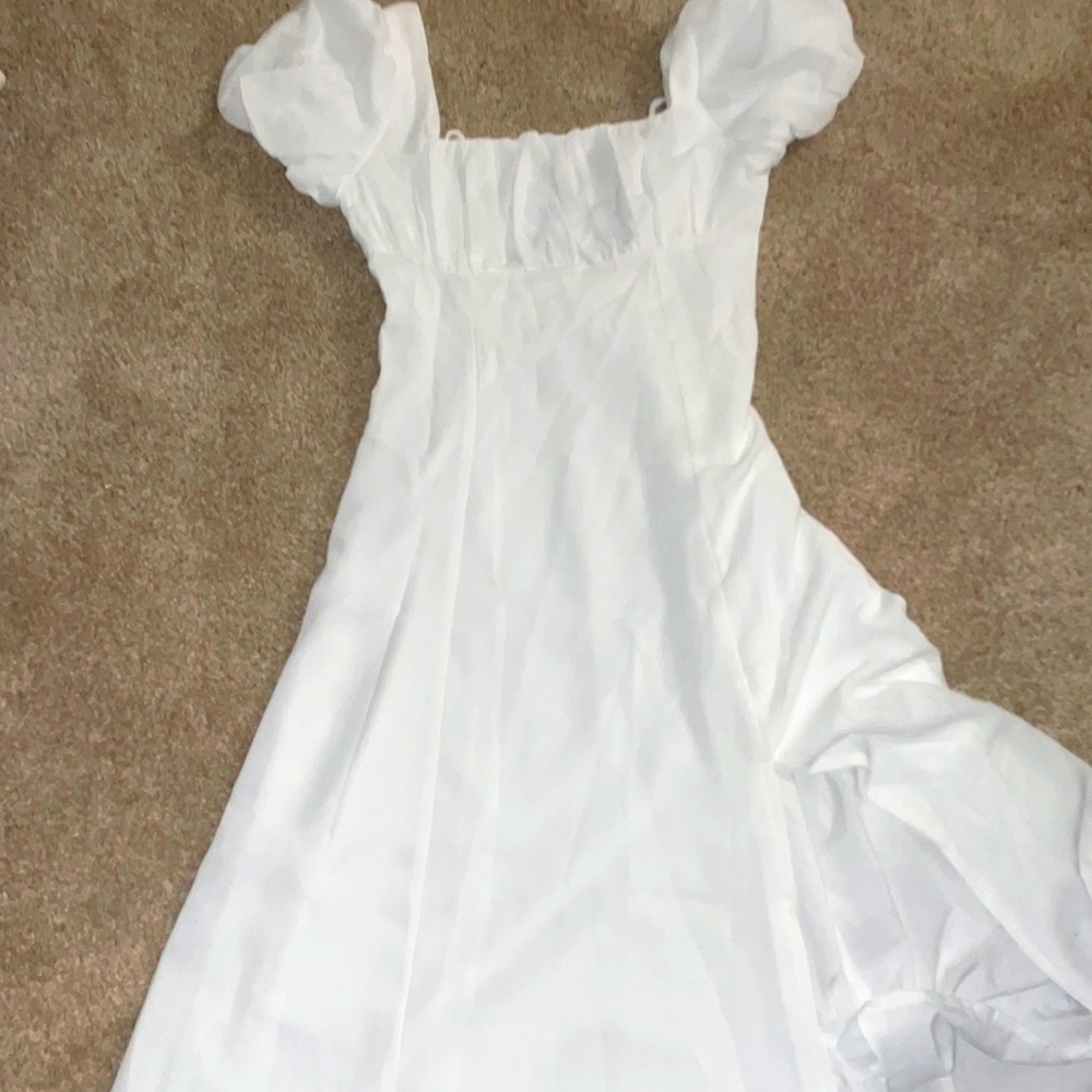 White midi dress. XS. Has open back with ribbon that cinches waist.